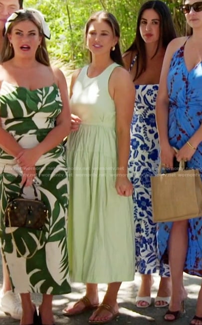 Nia’s green cotton dress on The Valley