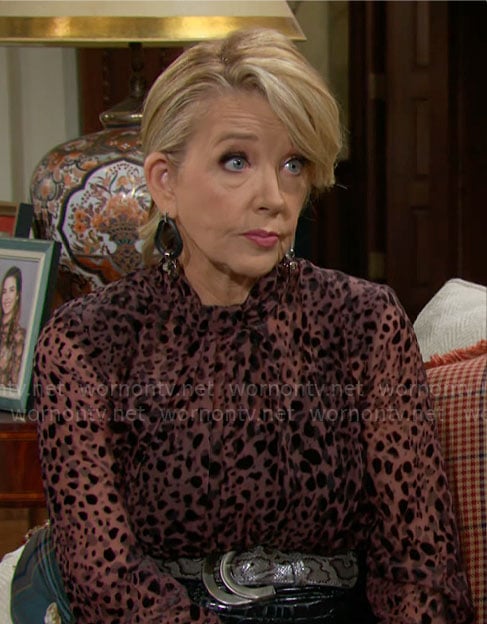 Nikki’s pink dotted blouse on The Young and the Restless