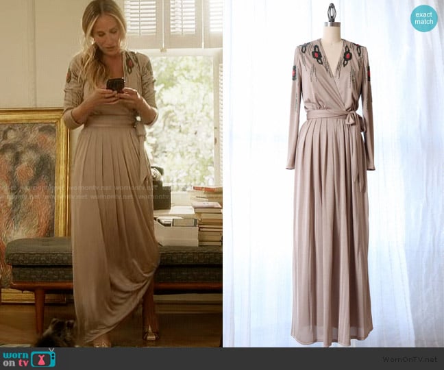  Jack Bryan Beaded Wrap Ensemble worn by Carrie Bradshaw (Sarah Jessica Parker) on And Just Like That