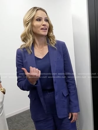 Sara’s blue blazer and Shorts on Good Morning America