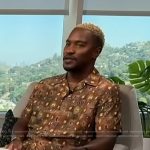 Scott’s printed shirt on Access Hollywood