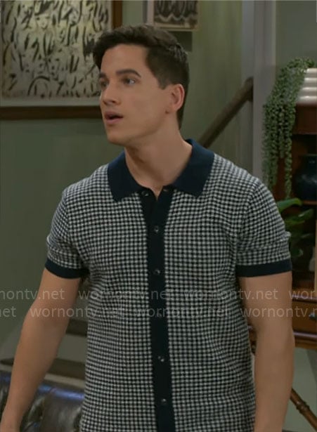 Smitty's houndstooth knit shirt on Beyond the Gates