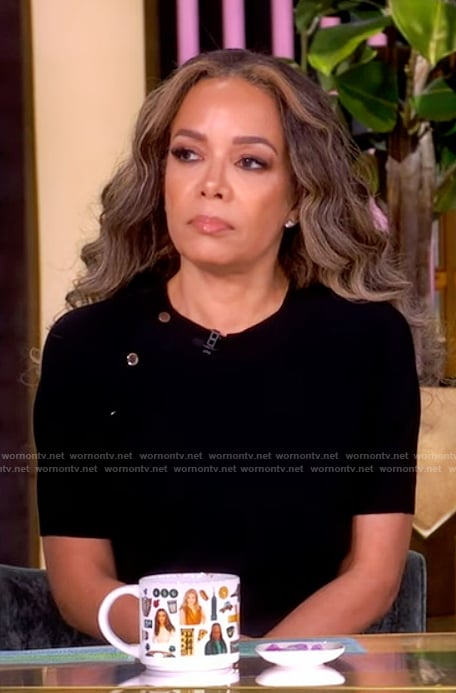 Sunny’s button detail sweater on The View