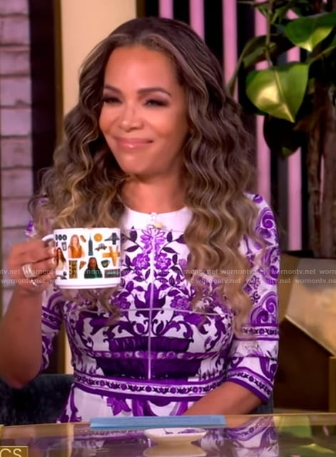 Sunny’s floral print sheath dress on The View