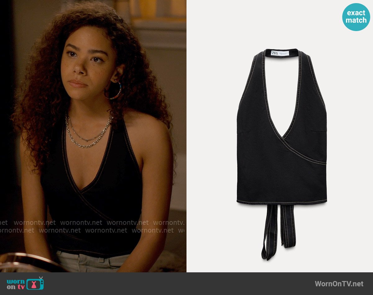 Zara Denim Halter Top with Topstitching worn by Ginny Miller (Antonia Gentry) on Ginny & Georgia