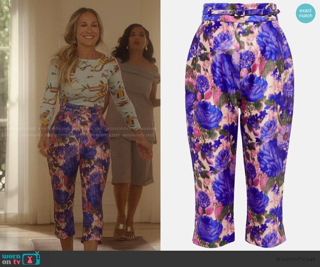 Zimmermann Belted Cropped Floral Pants worn by Carrie Bradshaw (Sarah Jessica Parker) on And Just Like That