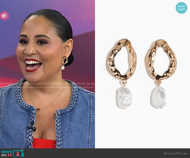 H&M Faux Pearl Pendant Earrings worn by Alejandra Ramos on Today