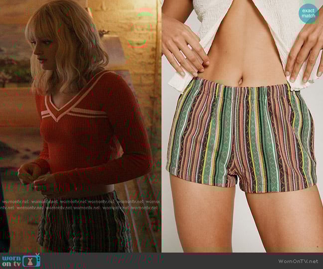 Kimchi Blue Cleo Beach Micro Short in Green worn by Mirren Sinclair Sheffield (Esther McGregor) on We Were Liars