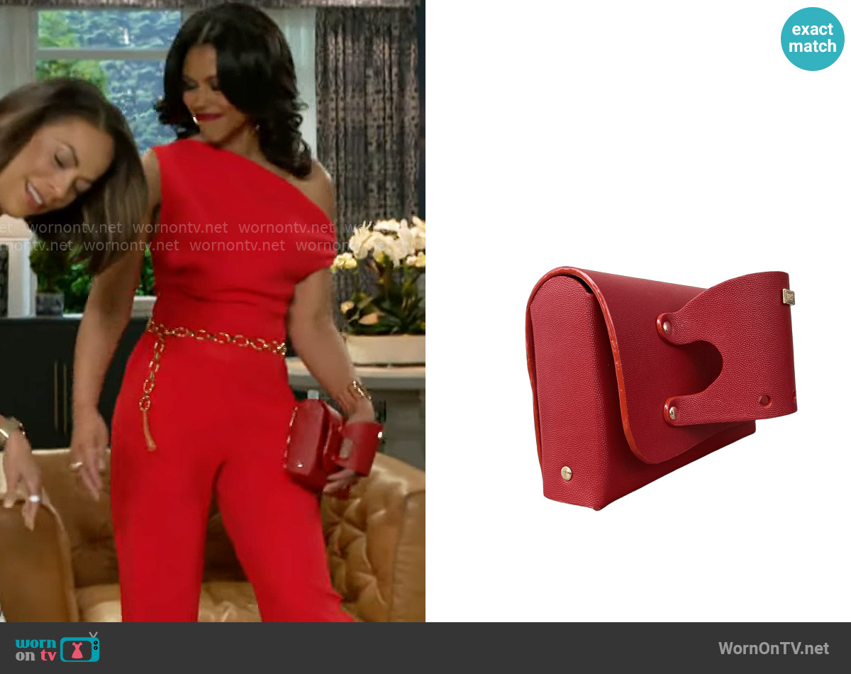 Aaboux Jare Red Stingray Print Leather worn by Dani Dupree (Karla Mosley) on Beyond the Gates