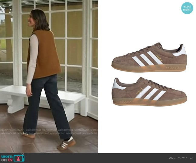 Adidas Gazelle Indoor Sneaker in Earth Strata/White/Gold worn by Molly Hunter on Today