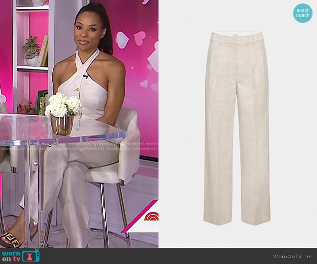 Aritzia  CruiseLinen The Effortless Pant in natural ecru worn by Devyn Simone on Today