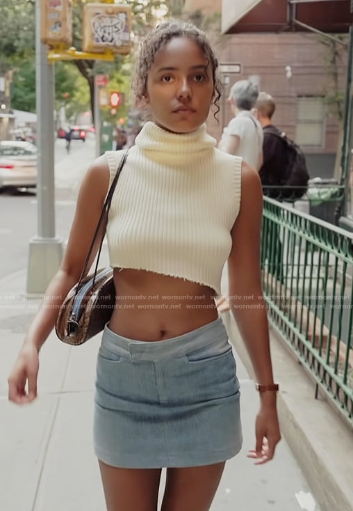 Ava's white cropped turtleneck vest on Next Gen NYC