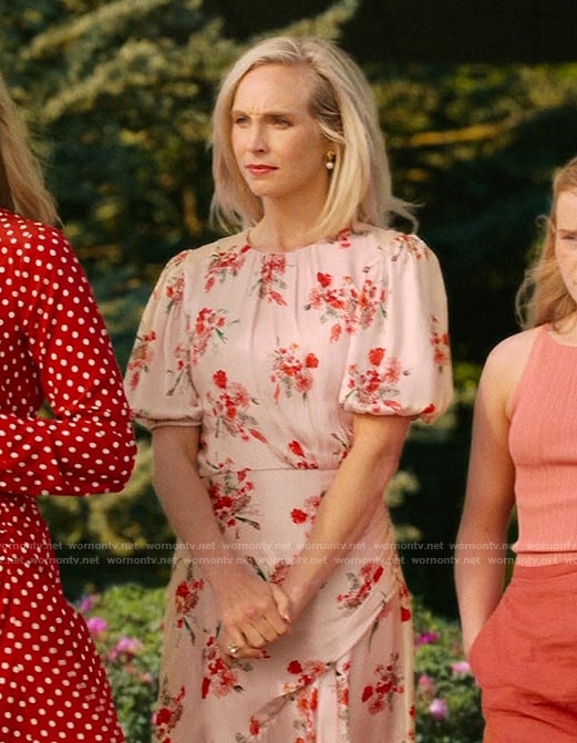 Bess's pink floral print dress on We Were Liars