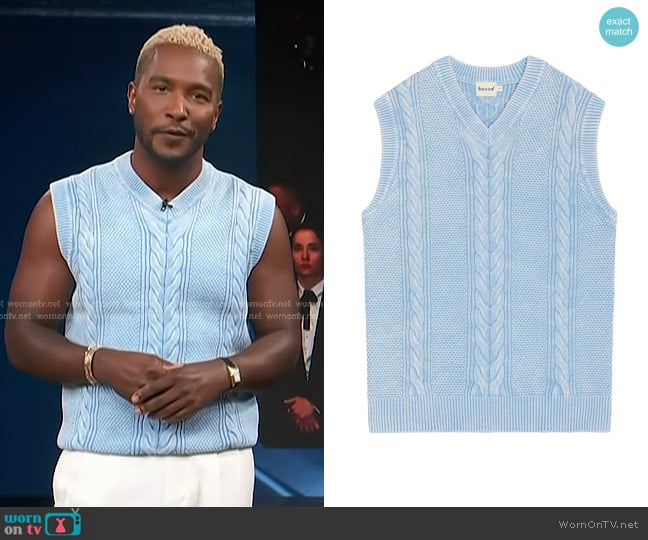 Bound Acid Wash Chain Vest in Sky Blue worn by Scott Evans on Access Hollywood