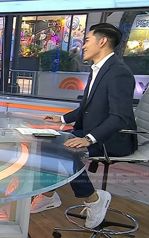 Brian Cheung’s white sneakers on Today