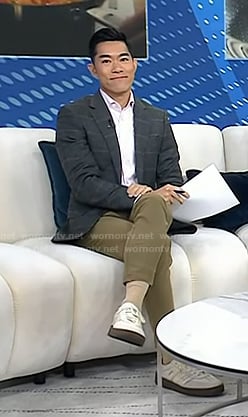 Brian Cheung's white stripe sneakers on Today