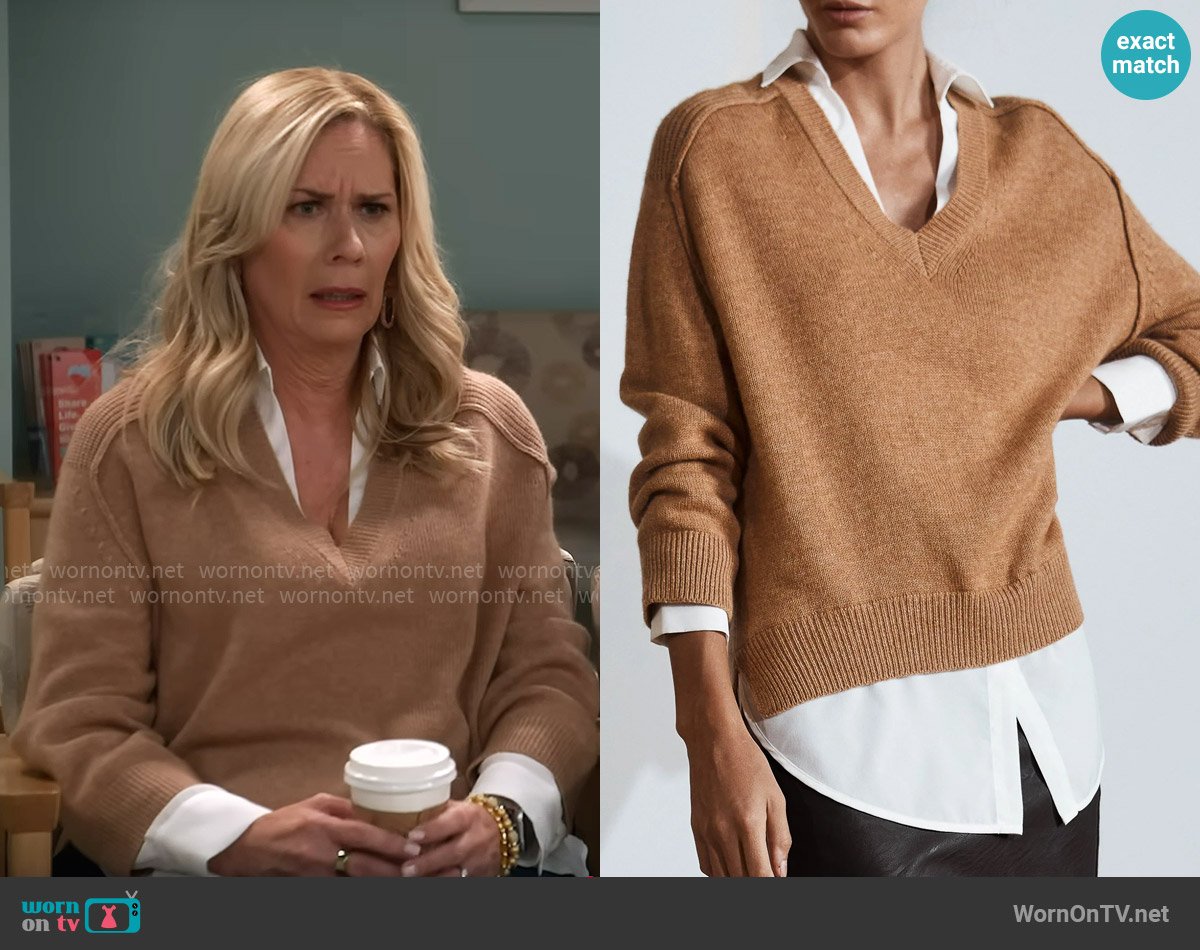 Brochu Walker The Looker Layered V-Neck in Camel with White Underlayer worn by Leanne Murphy (Leanne Morgan) on Leanne