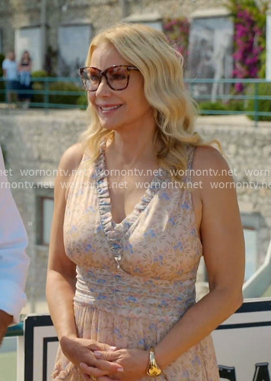 Brooke’s beige v-neck ruffle-trim dress in Italy on The Bold and the Beautiful