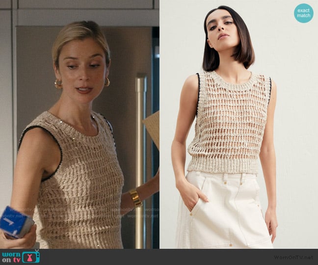 Brunello Cucinelli Dazzling rustic net knit top in linen and silk worn by Penelope Sinclair (Caitlin Fitzgerald) on We Were Liars