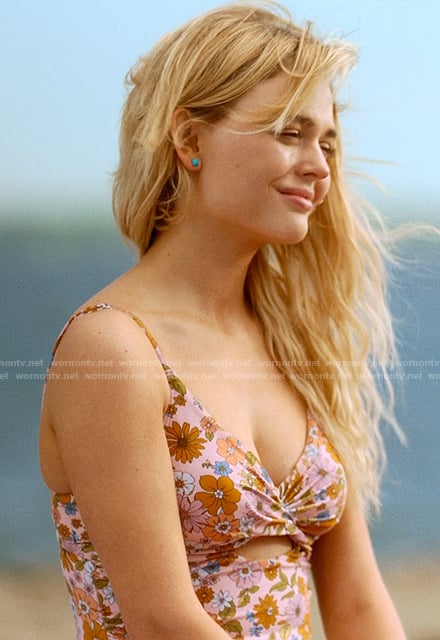 Cadence's floral print twist front swimsuit and denim shorts on We Were Liars