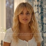 Cadence’s white floral waffle top on We Were Liars
