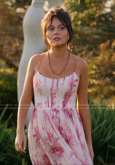 Cadence’s pink floral print midi dress on We Were Liars
