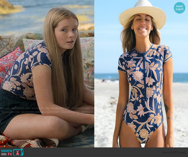 Cupshe Paisley Front Zip Rashguard One Piece Swimsuit worn by Bonnie (Emerson MacNeil) on We Were Liars