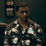 Damien’s black brush stroke print shirt on The Chi
