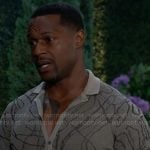 Damian’s beige textured knit shirt on The Young and the Restless