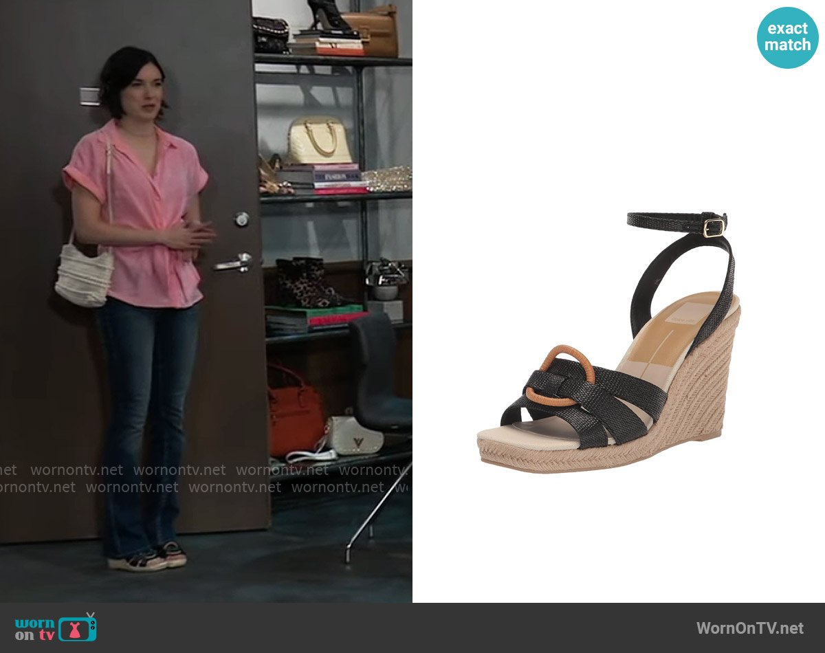 Dolce Vita Maze Wedge Sandals worn by Willow Tait (Katelyn MacMullen) on General Hospital