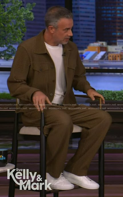 Freddie Prinze’s khaki corduroy jacket and pants on Live with Kelly and Mark