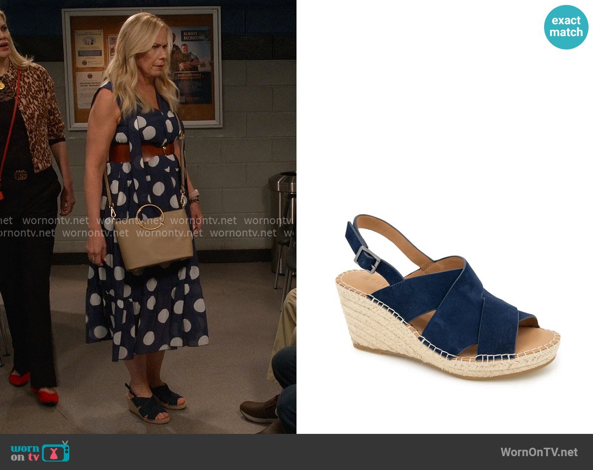 Gentle Souls Claudia Slingback Espadrille Wedge Pump worn by Leanne Murphy (Leanne Morgan) on Leanne