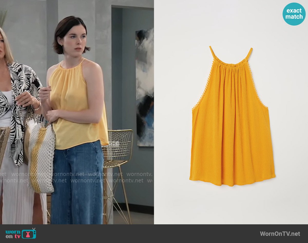 H&M Crinkled Camisole Top in Light Orange worn by Willow Tait (Katelyn MacMullen) on General Hospital