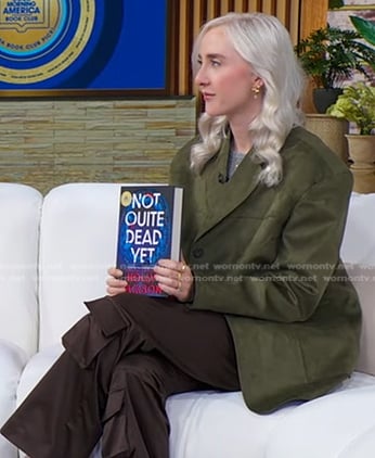 Holly Jackson’s green suede oversized blazer on Good Morning America