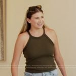 Janet’s green tank top on The Valley