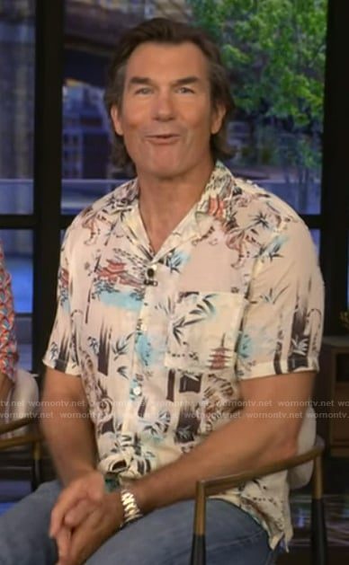 Jerry O’Connell’s printed shirt on Live with Kelly and Mark