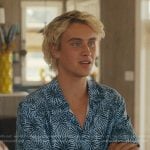 Johnny’s blue Sea Urchin print shirt on We Were Liars