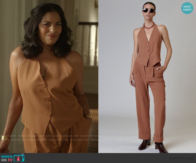  Joy Vest in Rust Brown worn by Seema Patel (Sarita Choudhury) on And Just Like That