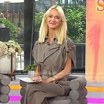 Zanna Roberts Rassi’s grey cropped trench jacket and pants on Today
