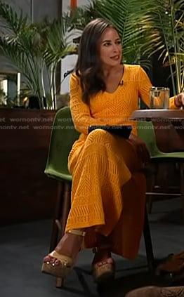 Kaylee's yellow wedge sole sandals on Today