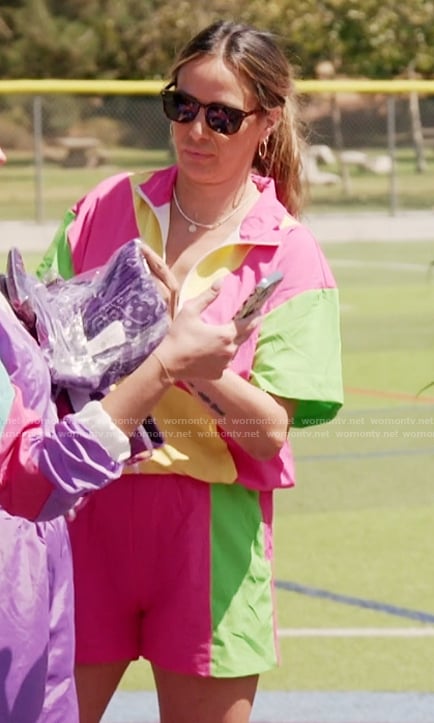 Kristen's colorblock set on The Valley