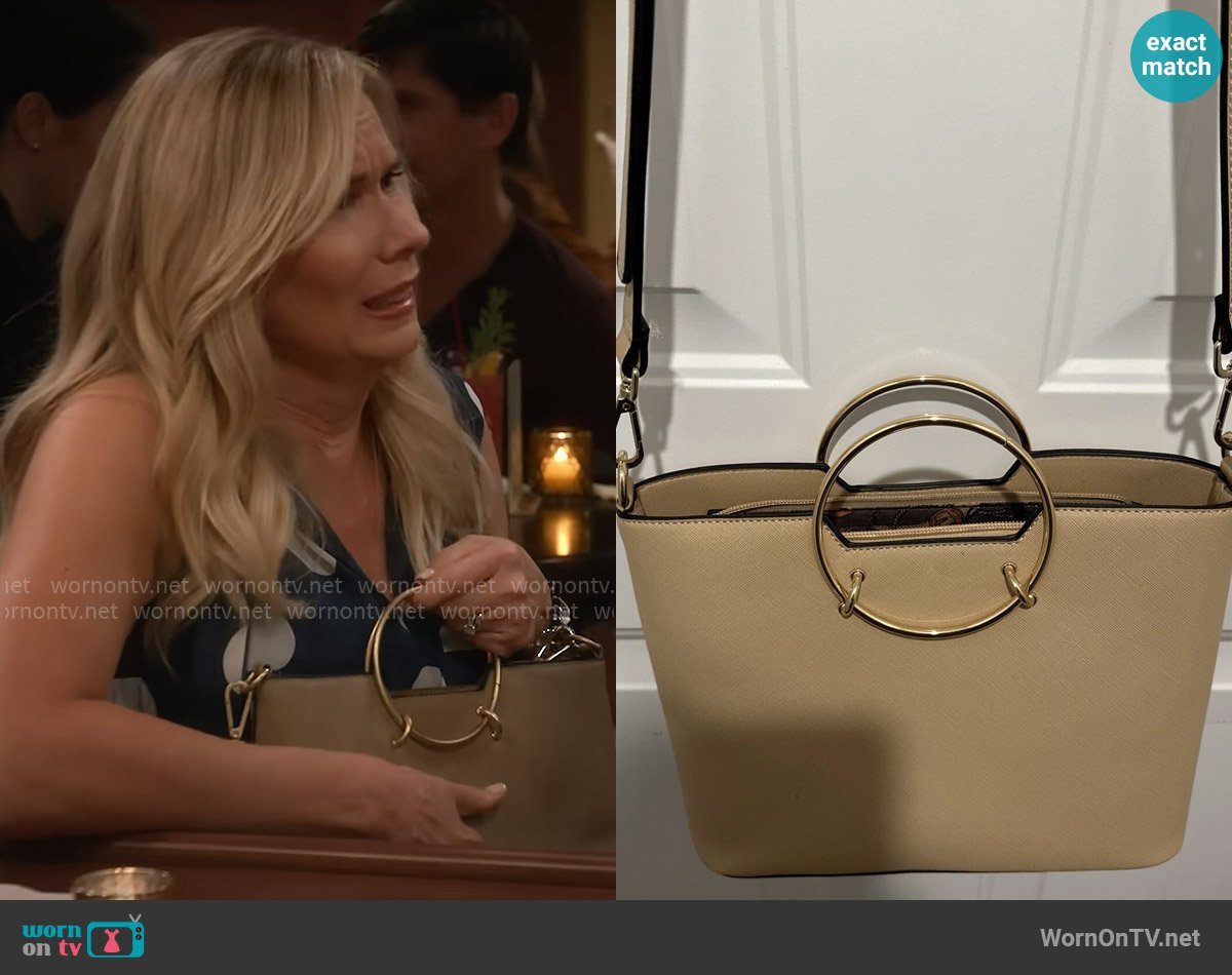 La Terre Carryall Vegan Handbag worn by Leanne Murphy (Leanne Morgan) on Leanne
