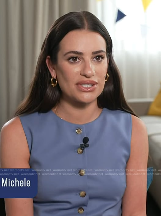 Lea Michele’s blue vest on E! News