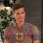 Leo’s printed short sleeve shirt on Days of our Lives