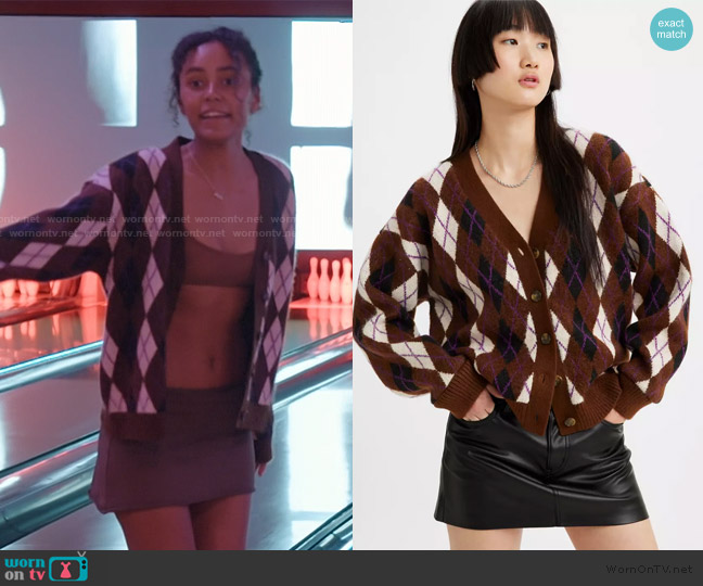 Levis Gallery Cardigan worn by Ava Dash on Next Gen NYC