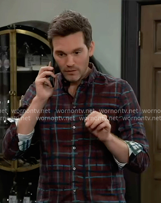 Lucas's brown checked shirt on General Hospital