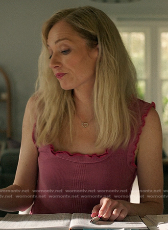 Lucinda's pink ruffle tank on The Summer I Turned Pretty
