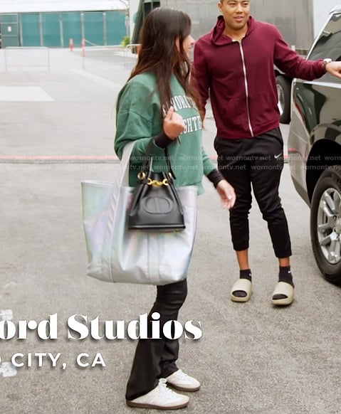 Michelle's green sweatshirt on The Valley