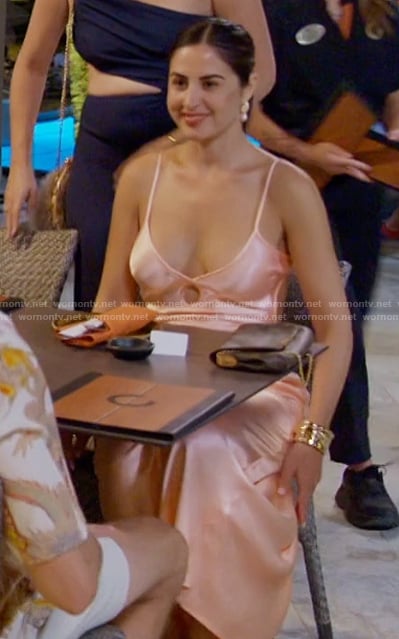 Michelle's pink satin dress on The Valley