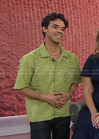 Neil Scibelli’s green short sleeve shirt on Today